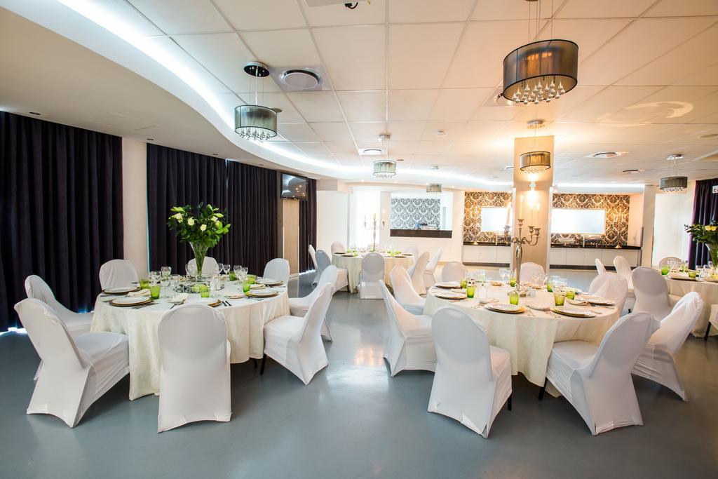 Genesis All-Suite Hotel Johannesburg Buitenkant foto