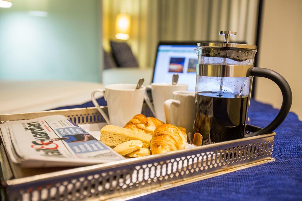 Genesis All-Suite Hotel Johannesburg Buitenkant foto