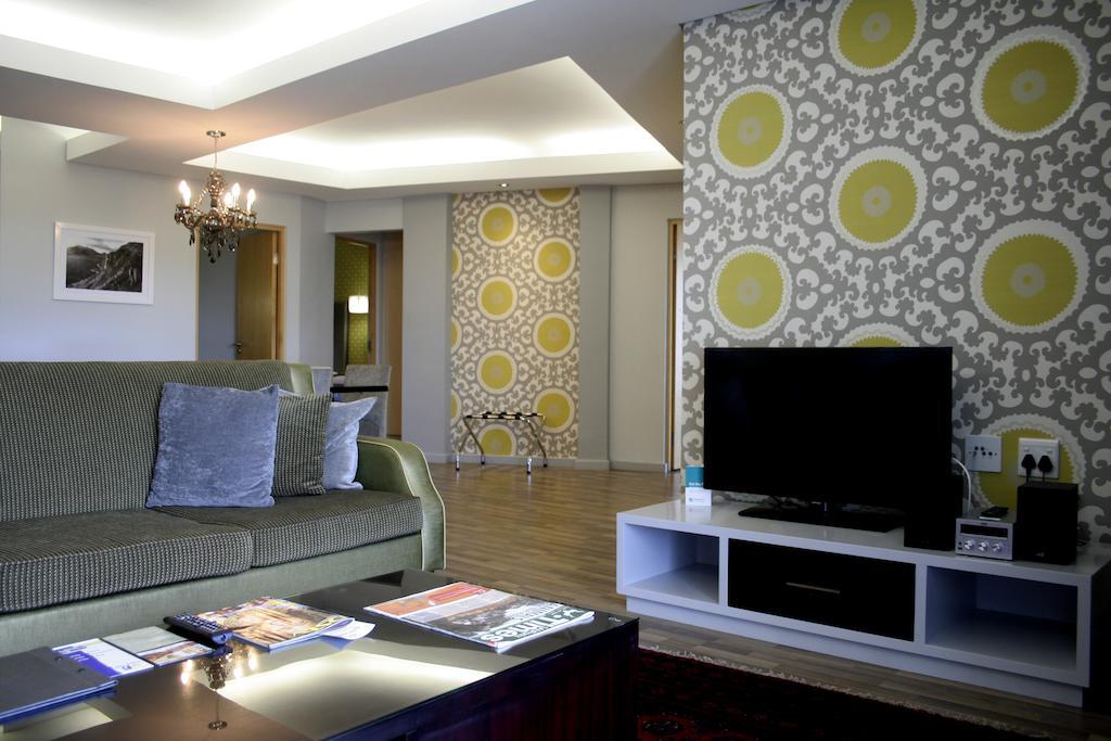 Genesis All-Suite Hotel Johannesburg Buitenkant foto