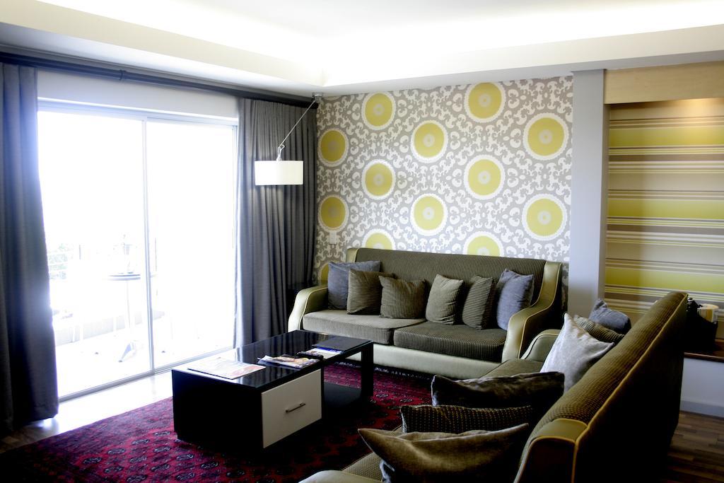 Genesis All-Suite Hotel Johannesburg Buitenkant foto